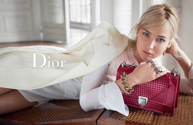 Jennifer-Lawrence-Dior-Handbags-SS16-04-620x401